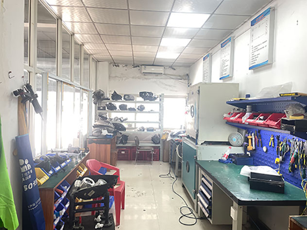 大灯施工区